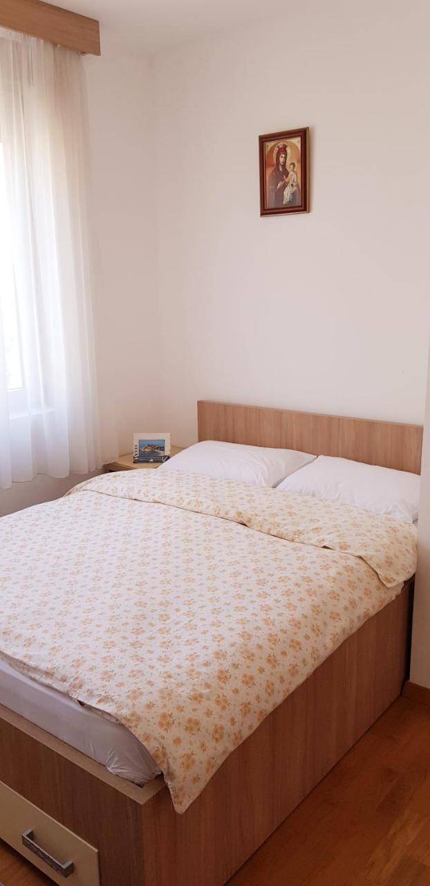 Pjerotic Apartment Будва Екстер'єр фото